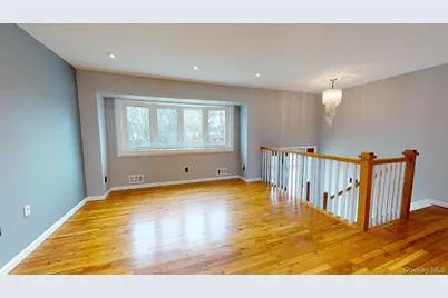 511 Freeman Avenue, Brentwood, NY 11717 - Photo 16