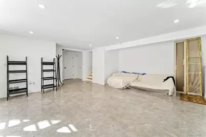 719 Wilmot Road, Scarsdale, NY 10583 - Photo 20