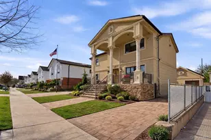 164-14 85th St, Howard Beach, NY 11414 - Photo 32