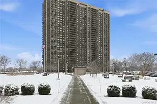 269-10 Grand Central Pkwy, Floral Park, NY 11005 - Photo 24