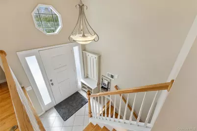 15 Meadow Place, Rye, NY 10580 - Photo 2