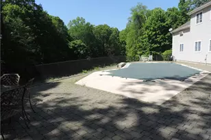 49 Woodcrest Dr, Hopewell Junction, NY 12533 - Photo 26