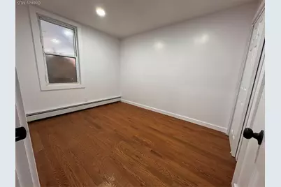 94-61 Alstyne Avenue #2, Elmhurst, NY 11373 - Photo 4