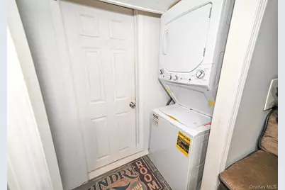 13337 118th Street, Ozone Park, NY 11420 - Photo 28