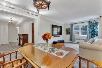 51 White Oak Street #2A, New Rochelle, NY 10801 - Photo 2