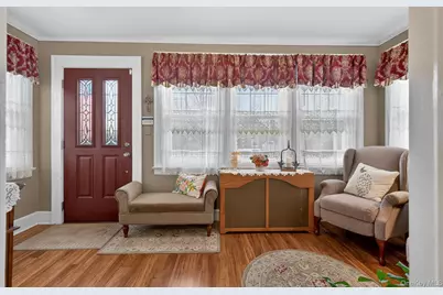 44 Remsen Street, Elmont, NY 11003 - Photo 4