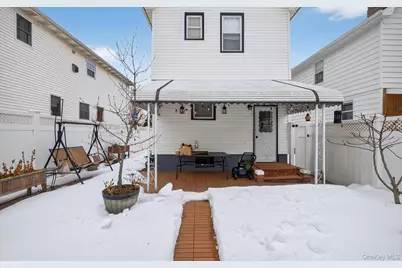 44 Remsen Street, Elmont, NY 11003 - Photo 30