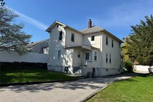 61 Nassau Ave, Glen Cove, NY 11542 - Photo 20