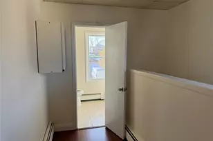 61 Nassau Ave, Glen Cove, NY 11542 - Photo 16