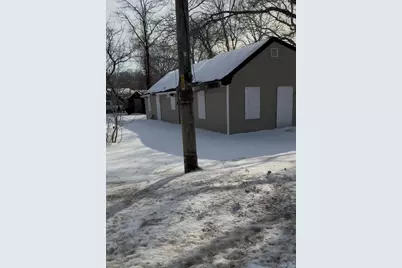 182 Frowein Road, Center Moriches, NY 11934 - Photo 2