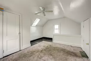 90-56 184th Pl, Hollis, NY 11423 - Photo 8