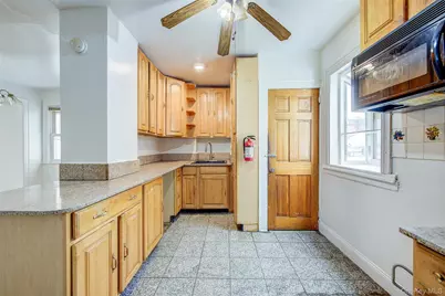 9056 184th Place, Hollis, NY 11423 - Photo 14