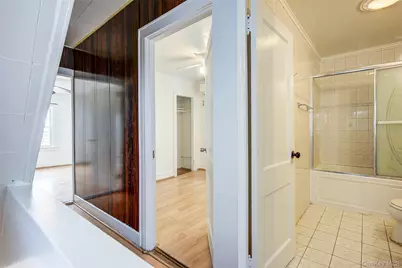 9056 184th Place, Hollis, NY 11423 - Photo 20