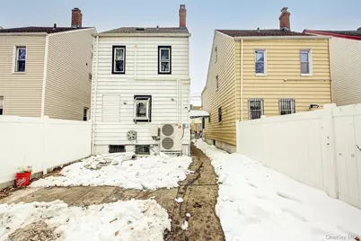 9056 184th Place, Hollis, NY 11423 - Photo 42