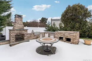 1827 Glenn Ln, Merrick, NY 11566 - Photo 32