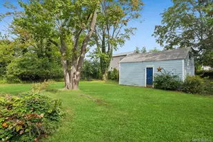 [Address not provided], East Quogue, NY 11942 - Photo 12