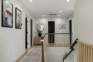 14 Oaklawn Ave, Glen Head, NY 11545 - Photo 18