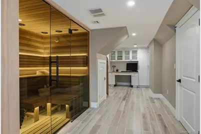 14 Oaklawn Avenue, Glen Head, NY 11545 - Photo 30