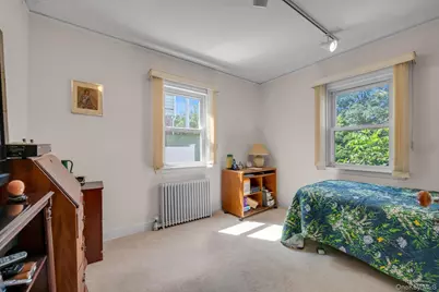 67 Maple Drive, New Hyde Park, NY 11040 - Photo 10