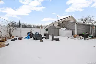 2489 2nd St, East Meadow, NY 11554 - Photo 26