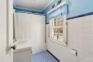 164 W Neck Rd, Huntington, NY 11743 - Photo 22