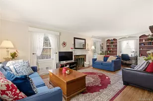164 W Neck Rd, Huntington, NY 11743 - Photo 4