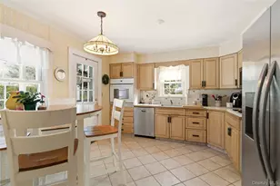 164 W Neck Rd, Huntington, NY 11743 - Photo 16