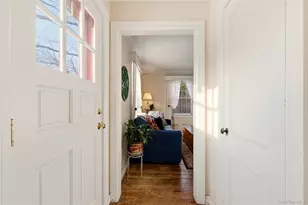 164 W Neck Rd, Huntington, NY 11743 - Photo 4