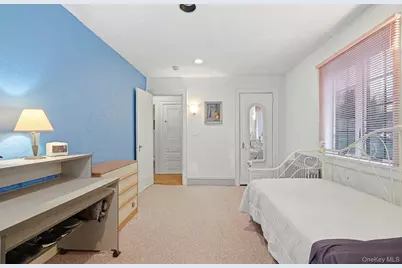 36 Farley Road, Scarsdale, NY 10583 - Photo 26