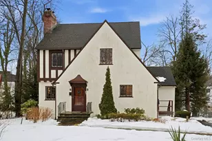 36 Farley Rd, Scarsdale, NY 10583 - Photo 2