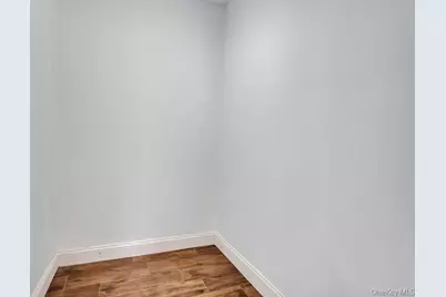 9 James Street S, East Rockaway, NY 11518 - Photo 20