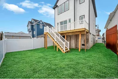 9 James Street S, East Rockaway, NY 11518 - Photo 6