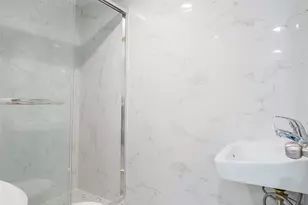 206-12 50th Ave, Oakland Gardens, NY 11364 - Photo 16