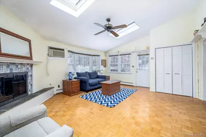 28 Saint Thomas Place, Malverne, NY 11565 - Photo 14