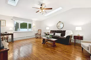 17 Ellington Dr, East Northport, NY 11731 - Photo 14