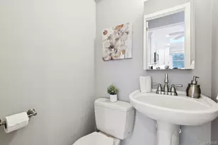 17 Ellington Dr, East Northport, NY 11731 - Photo 30