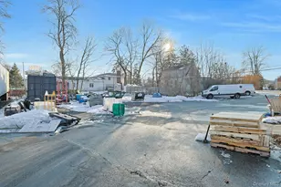 52 College Ave, Nanuet, NY 10954 - Photo 12