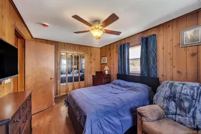 114 Monroe Drive, Mastic Beach, NY 11951 - Photo 26