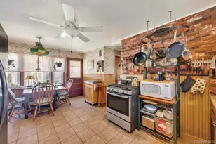 114 Monroe Dr, Mastic Beach, NY 11951 - Photo 18