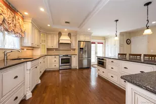 2854 Clarendon Rd, Oceanside, NY 11572 - Photo 10