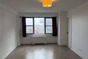 85-15 Main St, Kew Gardens, NY 11435 - Photo 12