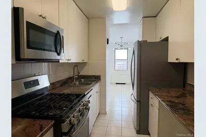 85-15 Main Street #12J, Kew Gardens, NY 11435 - Photo 4