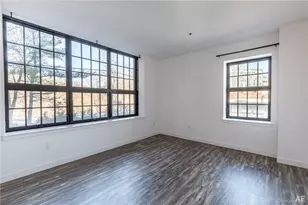 121 Westmoreland Ave, White Plains, NY 10606 - Photo 4