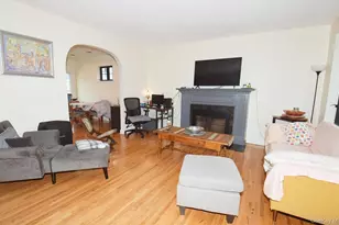 80-17 188th St, Jamaica, NY 11423 - Photo 20