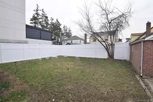 80-17 188th St, Jamaica, NY 11423 - Photo 18