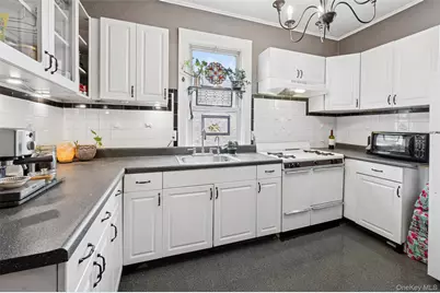 1003 Sackett Avenue, Bronx, NY 10462 - Photo 22