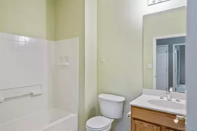 92 Pond View, Port Washington, NY 11050 - Photo 16