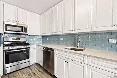 2500 Johnson Avenue #8K, Bronx, NY 10463 - Photo 10