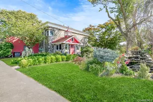 28 Riverside Ave, Amityville, NY 11701 - Photo 2