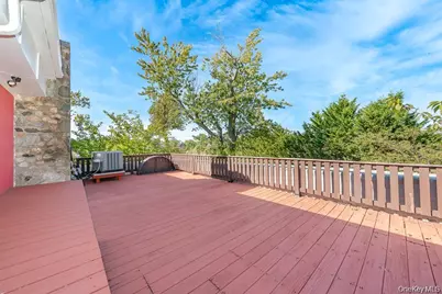 28 Riverside Avenue, Amityville, NY 11701 - Photo 28